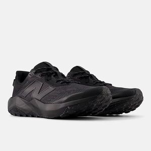 New Balance DynaSoft Nitrel v6 Gore Tex Mens size 8 Womens size 9.5
